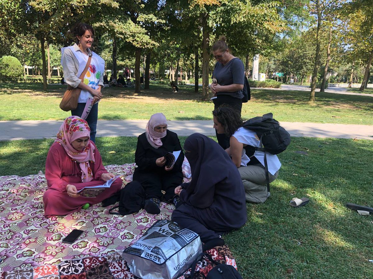 Esenyurt |
Dergimizin yeni sayısını kadınlarla buluşturduk.

Vaazlarla bedenimiz, kimliğimiz üzerinde söz kurma cüretini kendinde bulanlara cevabımız; #Benimbedenim , benim kararım!