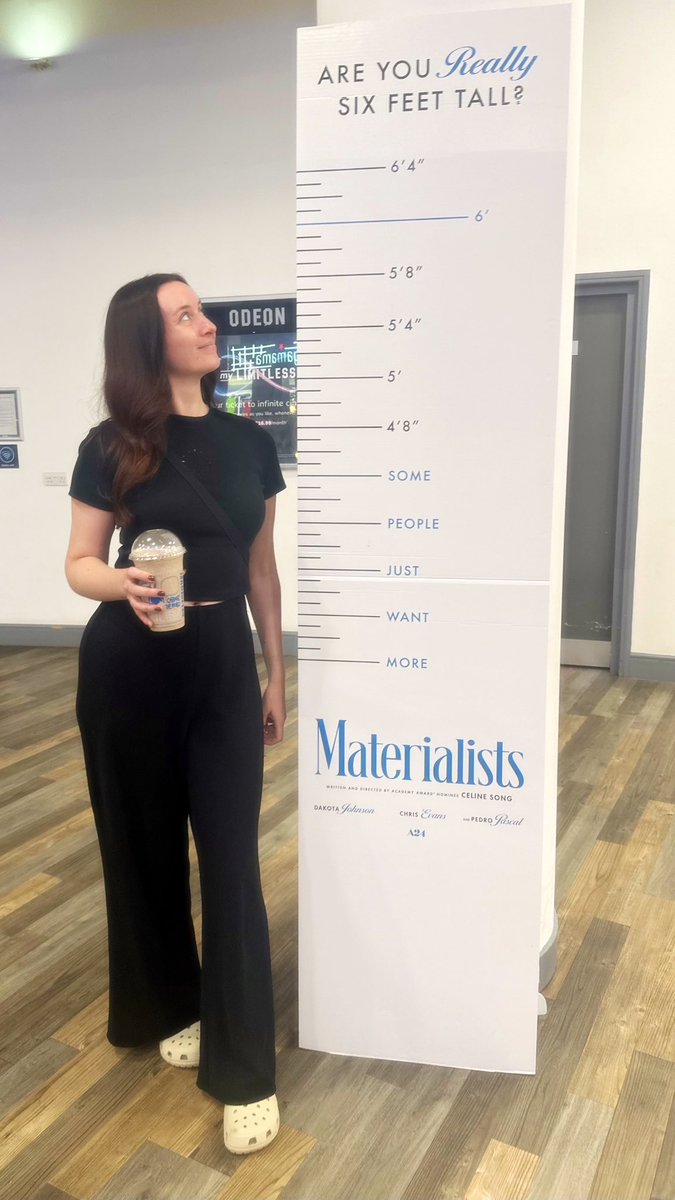 How tall are you?” 5'8” in Crocs hbu?