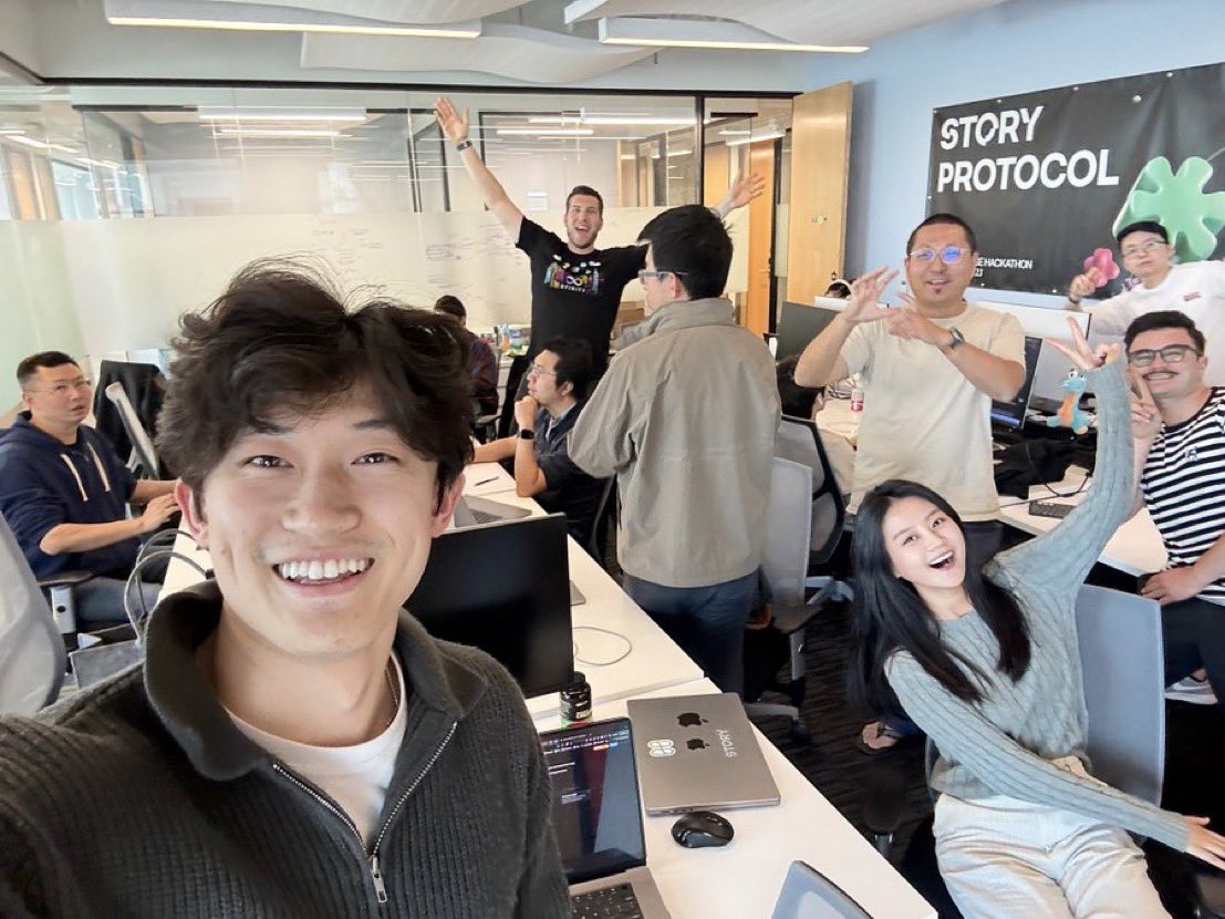 _gvan's tweet image. Story protocol (5.9B FDV) made $24 in revenue yesterday LMAO