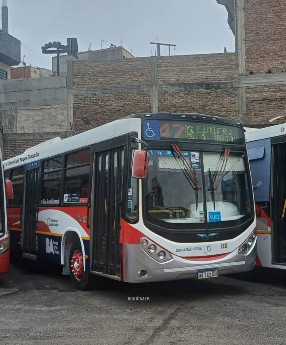BondisATR's tweet photo. Siguen cayendo los #MB O500U ex #Linea80 para auxiliar a la #Linea47 en su renovación con de todo: 0km, ex 180s y estos
En imágen el nuevo interno 112 https://t.co/B4rqf4XYfe