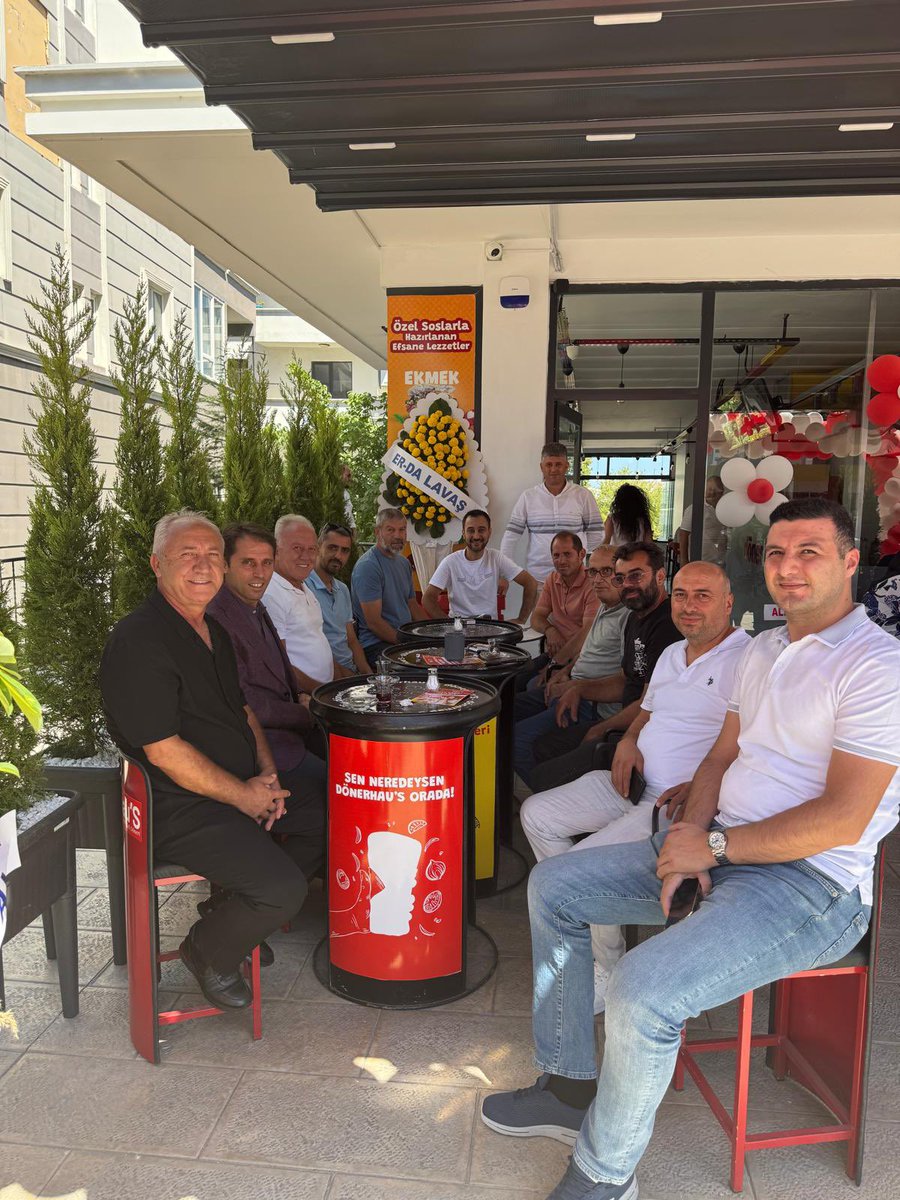 Mustafa Yeşilyurt (@yesilyurt_) on Twitter photo Gelecek Partisi Samsun İl Başkan Yardımcımız Sn. Soner Akciğer’in yeni iş yerinin açılışını teşkilat mensuplarımızla birlikte gerçekleştirdik.
Kendisine hayırlı, bereketli ve bol kazançlar diliyorum.
<a href="/GelecekPartiTR/">Gelecek Partisi</a> <a href="/Ahmet_Davutoglu/">Ahmet Davutoğlu</a> <a href="/GurtanHasan/">Hasan Gürtan</a> <a href="/SonerAkciger/">Soner Akciğer</a> <a href="/samsungelecek/">Gelecek Partisi Samsun</a> Gelecek Partisi Samsun İl Başkan Yardımcımız Sn. Soner Akciğer’in yeni iş yerinin açılışını teşkilat mensuplarımızla birlikte gerçekleştirdik.
Kendisine hayırlı, bereketli ve bol kazançlar diliyorum.
<a href="/GelecekPartiTR/">Gelecek Partisi</a> <a href="/Ahmet_Davutoglu/">Ahmet Davutoğlu</a> <a href="/GurtanHasan/">Hasan Gürtan</a> <a href="/SonerAkciger/">Soner Akciğer</a> <a href="/samsungelecek/">Gelecek Partisi Samsun</a>
