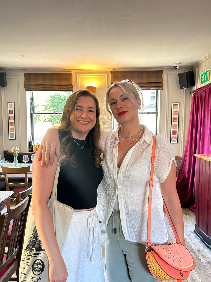 Loveliest lunch with the captivating Catie. ❤️