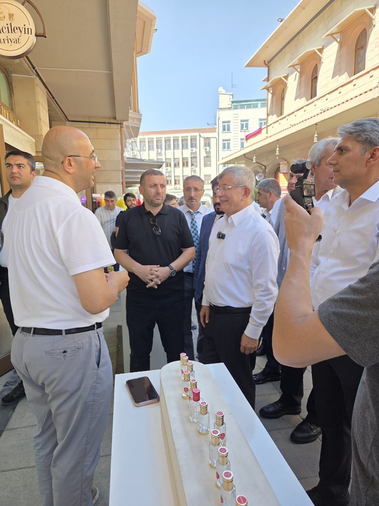 rumi bekiroglu (@rbekiroglu) on Twitter photo Gelecek Partisi Konya İl Başkanlığımızın programları dahilinde Mevlana Çarşısı esnaf ziyaretlerimizi gerçekleştirdik
@gelecekpartitr @ahmet_davutoglu @abdullahbascii @mahirsayin26 @mustafagozel <a href="/konyagelecek/">gelecekpartisikonya</a> @ahmetarslankonya Gelecek Partisi Konya İl Başkanlığımızın programları dahilinde Mevlana Çarşısı esnaf ziyaretlerimizi gerçekleştirdik
@gelecekpartitr @ahmet_davutoglu @abdullahbascii @mahirsayin26 @mustafagozel <a href="/konyagelecek/">gelecekpartisikonya</a> @ahmetarslankonya