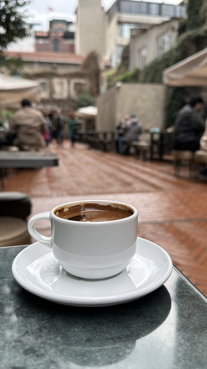 أحبك كثر ماتطري على بالي ولا ألقاك ! 
#تصويري