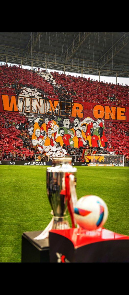 Süper lig yeterli değil artık Hedef Avrupa için
#GalatasarayaTransferSart