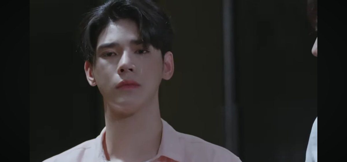 ขนลุกกับซีนนี้อะ ซีเควนส์ดีมาก ตัดสองไทม์ไลน์แล้วแบบโอ๊ย ใจสลายจริงๆ อะ

DM ROLLER COASTER
#DoctorsMineEP5
<a href="/Arm_Chaiyapat/">Chaiyapat</a>