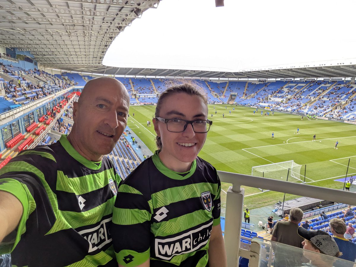 Isa Dabrowska tweet media