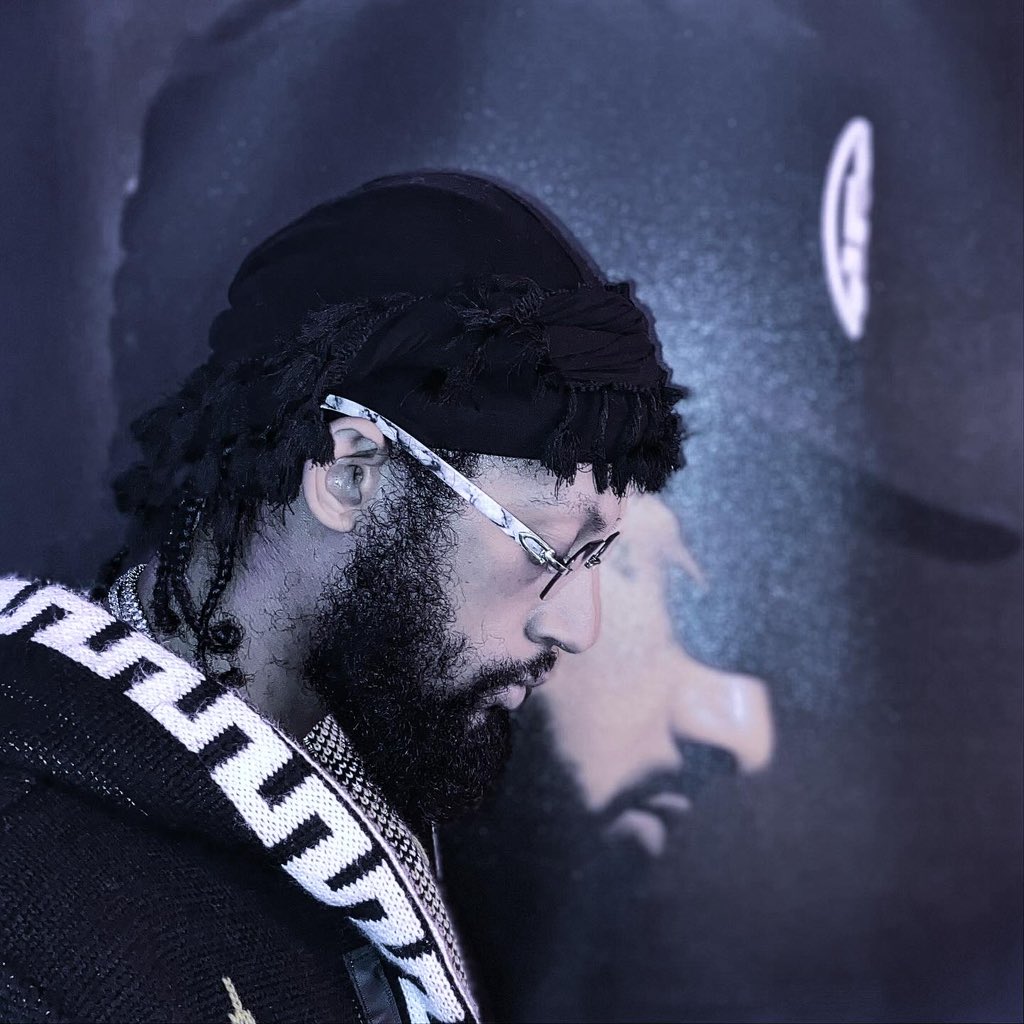 ThaRealMTD's tweet photo. Long Live A Legend 🕊️
The Marathon Continues 🏁🏃🏾💨
#HappyBirthday #NipseyHussle #VintageArt #HipHop #HonorTheFallen #MillzThaDifference https://t.co/Wl2OHPQr41