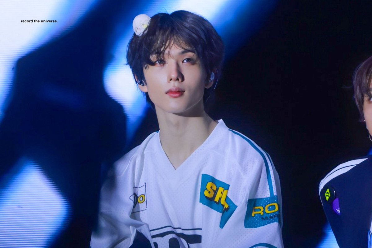 ʀᴇᴄᴏʀᴅ ᴛʜᴇ ᴜɴɪᴠᴇʀꜱᴇ. tweet media