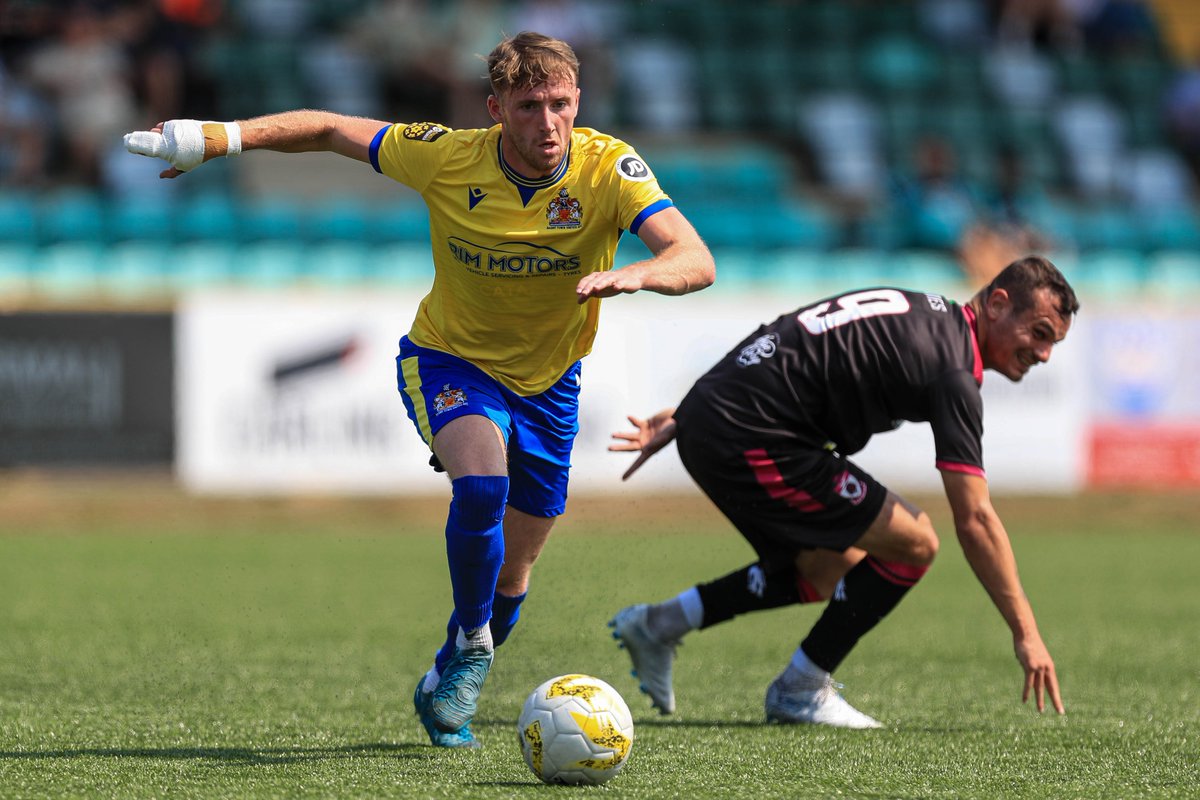 Perry Dobbins Photography (@perrydobbins1) on Twitter photo Ryan Kavanagh in dominant action for <a href="/BarryTownUnited/">Barry Town United</a> v <a href="/ColwynBayFC/">Colwyn Bay FC 🏴</a> in <a href="/CymruLeagues/">JD Cymru Leagues 🏴</a> Premier at <a href="/JennerPark3G/">Jenner Park</a>. Ryan Kavanagh in dominant action for <a href="/BarryTownUnited/">Barry Town United</a> v <a href="/ColwynBayFC/">Colwyn Bay FC 🏴</a> in <a href="/CymruLeagues/">JD Cymru Leagues 🏴</a> Premier at <a href="/JennerPark3G/">Jenner Park</a>.