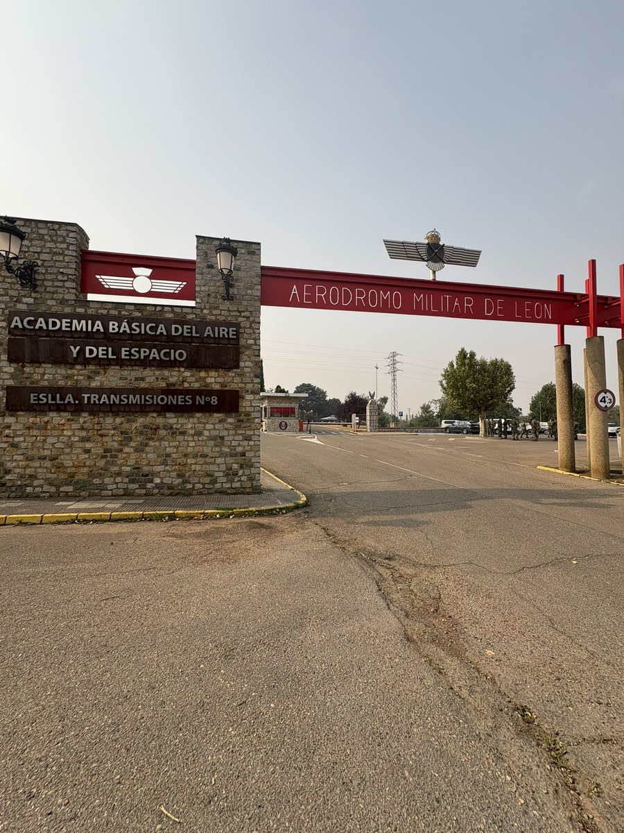 Geoffrey tweet media