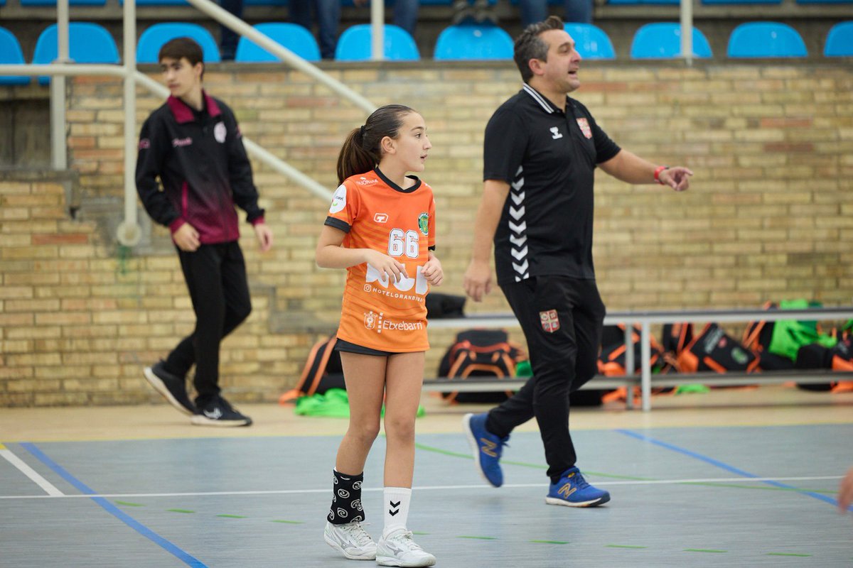 Temporada 2025-26 
Comenzamos <a href="/CBRomo/">Erromoko Eskubaloia</a> <a href="/GetxoKirolak/">Getxo Kirolak</a> @jdtournaments <a href="/gaztelueta/">GAZTELUETA</a> <a href="/balongazte_romo/">Gaztelueta Romo Balonmano Base</a> @salouhadballcup @gaztelueta_clubdeportivo <a href="/EFF_FVF/">Euskadiko Futbol Federakundea - Federación Vasca</a> 
comienza a rodar la pelota empieza el baile 🤾‍♂️🤾‍♂️🤾‍♀️🤾‍♀️