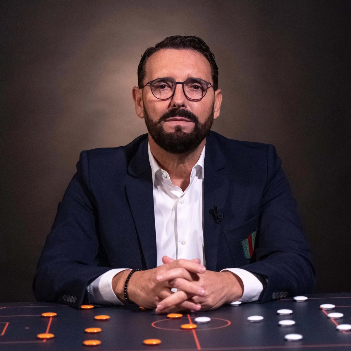 👉 Defensa de 5 compuesta por 4 laterales

👉 5 jugadores que no superan los 22 años 

👉 3 de ellos prácticamente sin experiencia en Primera

👉 Solo un cambio (y porque estaba feo no hacer ninguno)

👉 Victoria contra un equipo que jugará en Europa esta temporada y dejando la