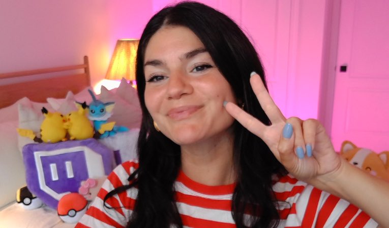 SSophology's tweet image. Live now for a Sunday bonus stream! Getting up to no good with Arty in Red Dead Redemption 2 🤠

Come keep me company?! Lurkers always welcome if you’re a busy bee! I hope you’ve had a great day 🥰

Twitch.tv/ssophology

#RedDead #RedDeadRedemption2 #RDR2 #TwitchStreamer