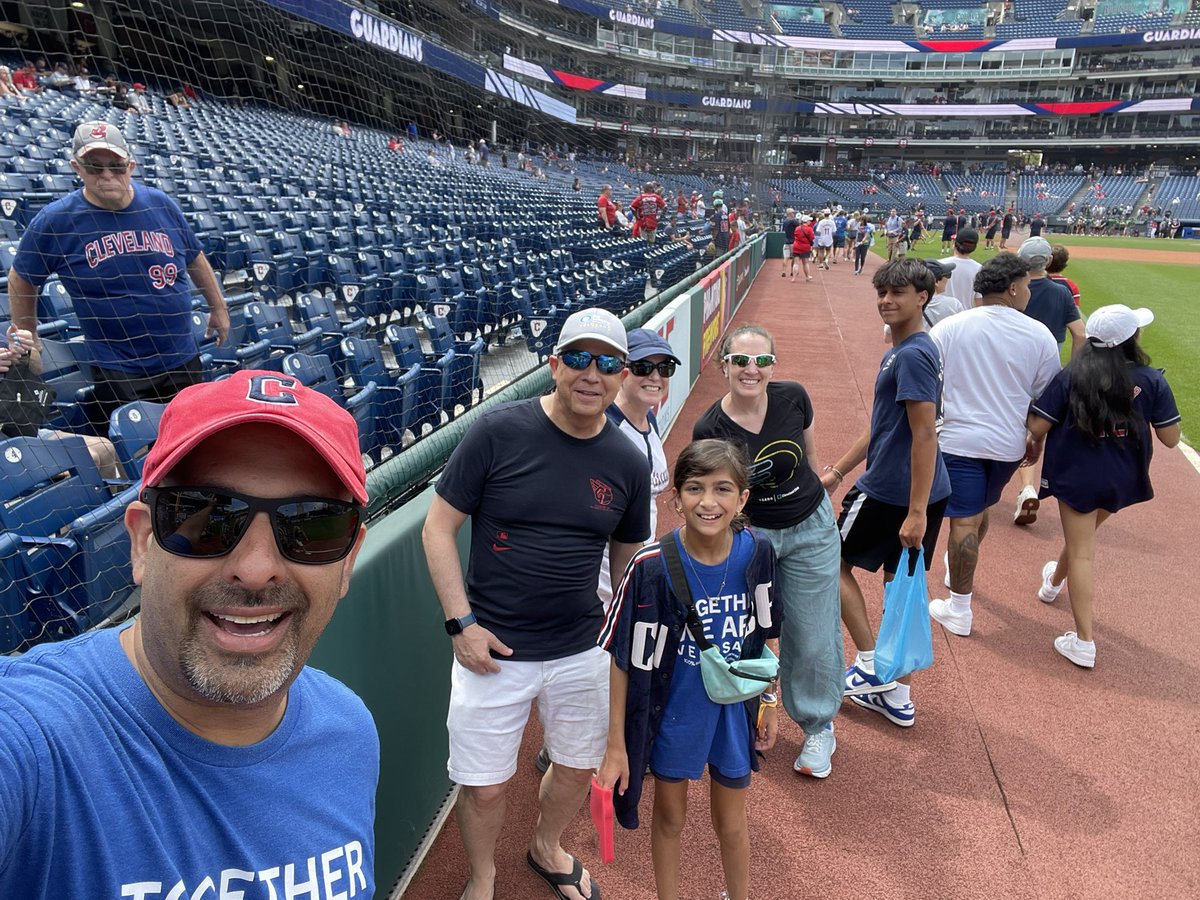 Justin Lathia, PhD 🧠🕺🏽 tweet media