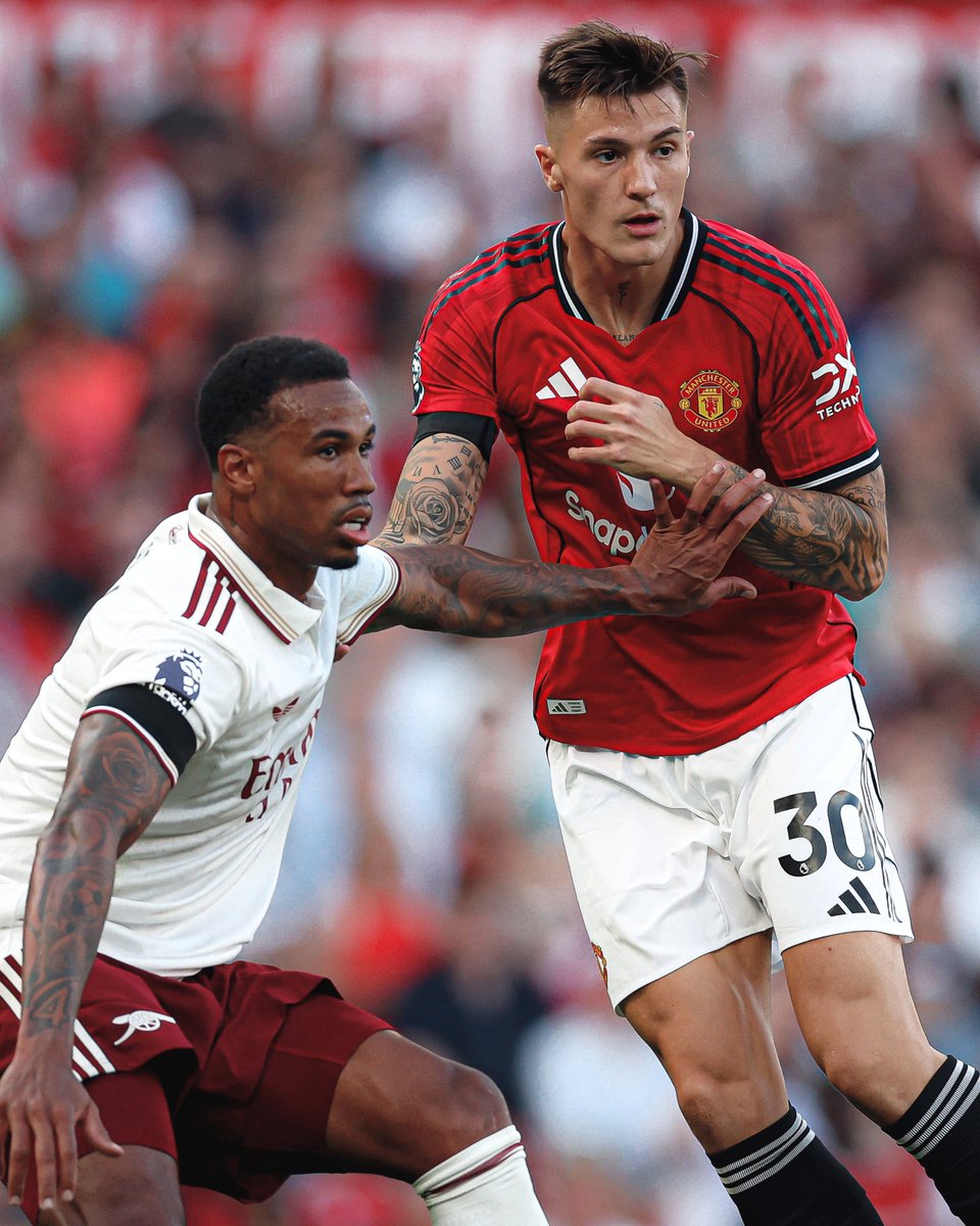 brfootball's tweet photo. Benjamin Šeško debuts for Man Utd 🇸🇮 https://t.co/rVJTDuNwtW