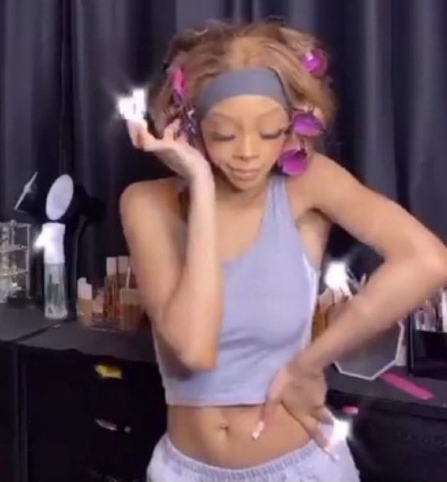 Watch Damien Cruz 💕's leaked NSFW photo on TwXstars