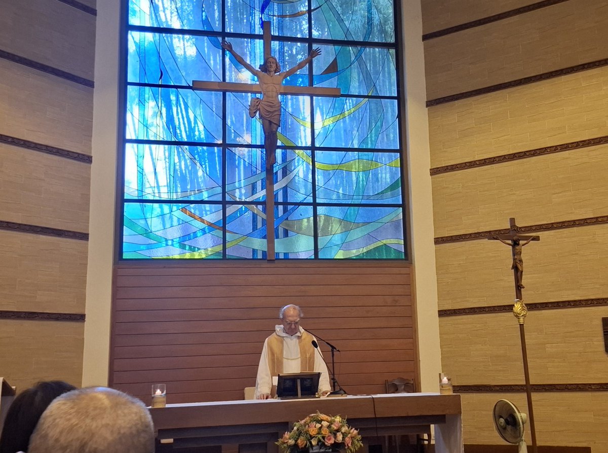 Happy Sunday, everybody. Stay prayed up.
So happy to be back at my Jesuit church in Chiangmai.