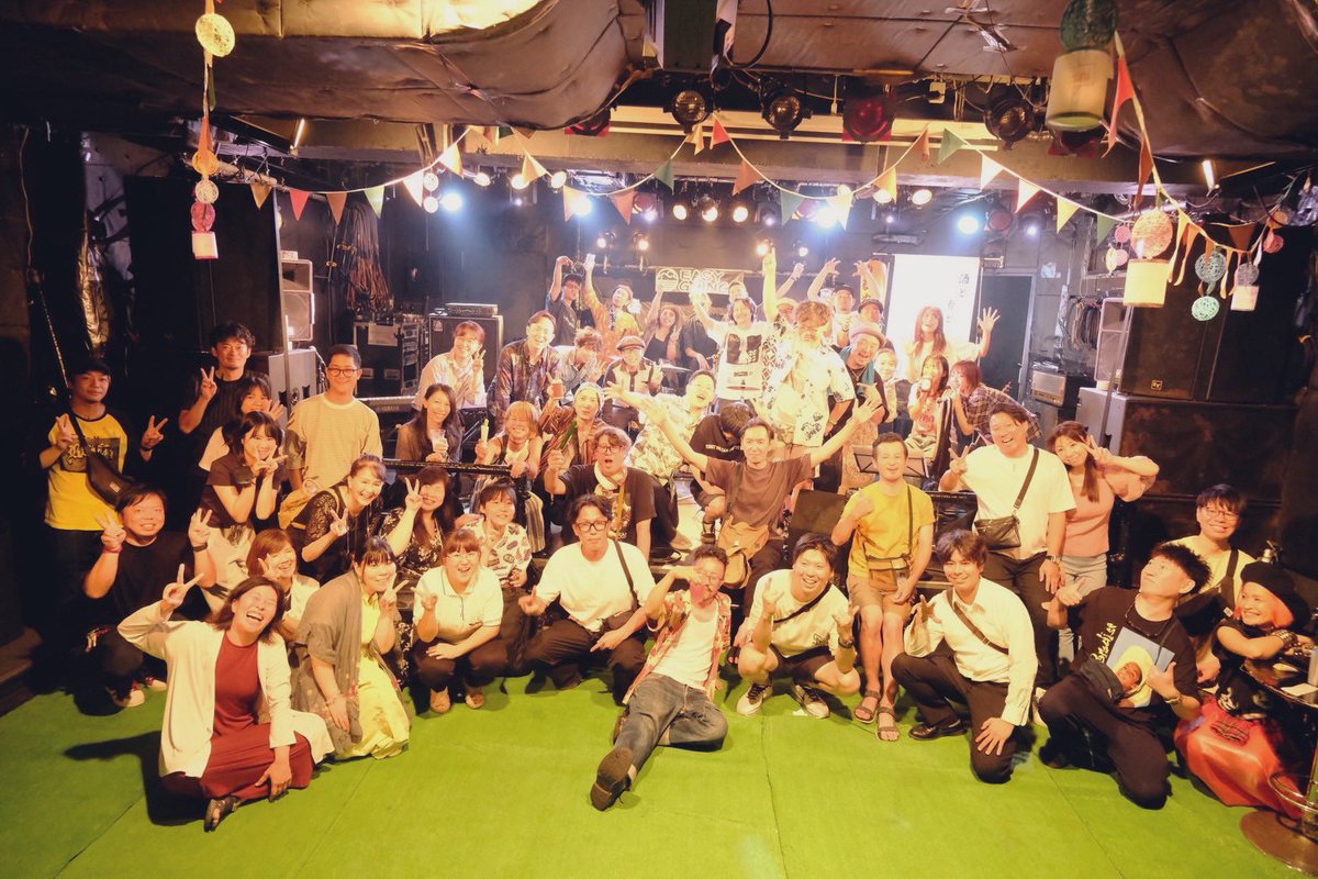 ゆるめ (@youloosemen) on Twitter photo ゆるROCK FES2025に
出演して下さいました皆様、
来て頂いたお客様、
越谷EASYGOINGSスタッフの皆様!
本当に最高のイベントになりました!!
ありがとうございました!
@easy_goings
@WhiInfo
<a href="/NiCK___info/">NiCK</a>
<a href="/thegimlet666/">The Gimlet</a>
<a href="/Themammyrows/">The mammy rows</a>
<a href="/ryusukejojo/">サトウリュースケ from 上上Brothers</a>
@tokyo_peppers
<a href="/lagucchini/">ラ・グッチーニ</a> ゆるROCK FES2025に
出演して下さいました皆様、
来て頂いたお客様、
越谷EASYGOINGSスタッフの皆様!
本当に最高のイベントになりました!!
ありがとうございました!
@easy_goings
@WhiInfo
<a href="/NiCK___info/">NiCK</a>
<a href="/thegimlet666/">The Gimlet</a>
<a href="/Themammyrows/">The mammy rows</a>
<a href="/ryusukejojo/">サトウリュースケ from 上上Brothers</a>
@tokyo_peppers
<a href="/lagucchini/">ラ・グッチーニ</a>