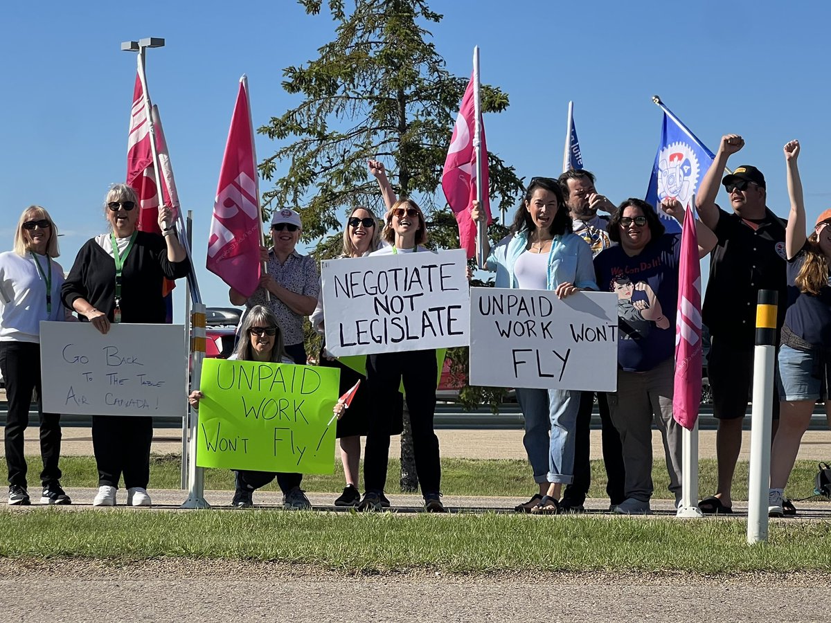 HMcPhersonNDP's tweet image. Honoured to stand in solidarity with Air Canada flight attendants on the picket line today. 

The workers want this settled, but Air Canada is refusing to negotiate.

Air Canada has delayed flights longer than it took the government to trample the workers’ rights.