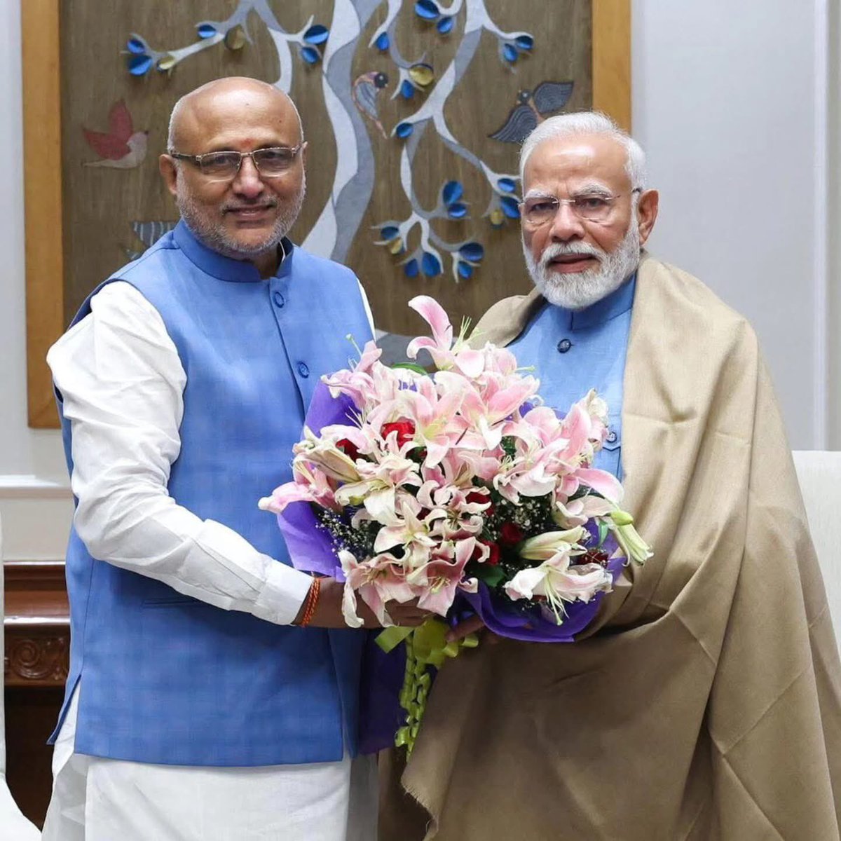 bharatpatelmla's tweet image. माननीय श्री सी. पी. राधाकृष्णन जी, महाराष्ट्र के राज्यपाल, को भारत के उपराष्ट्रपति पद हेतु एनडीए के प्रत्याशी के रूप में नामित किए जाने पर हार्दिक बधाई। @CPRGuv