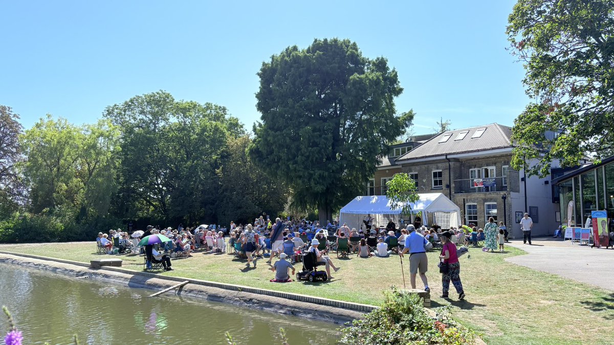 Pinner South Police tweet media