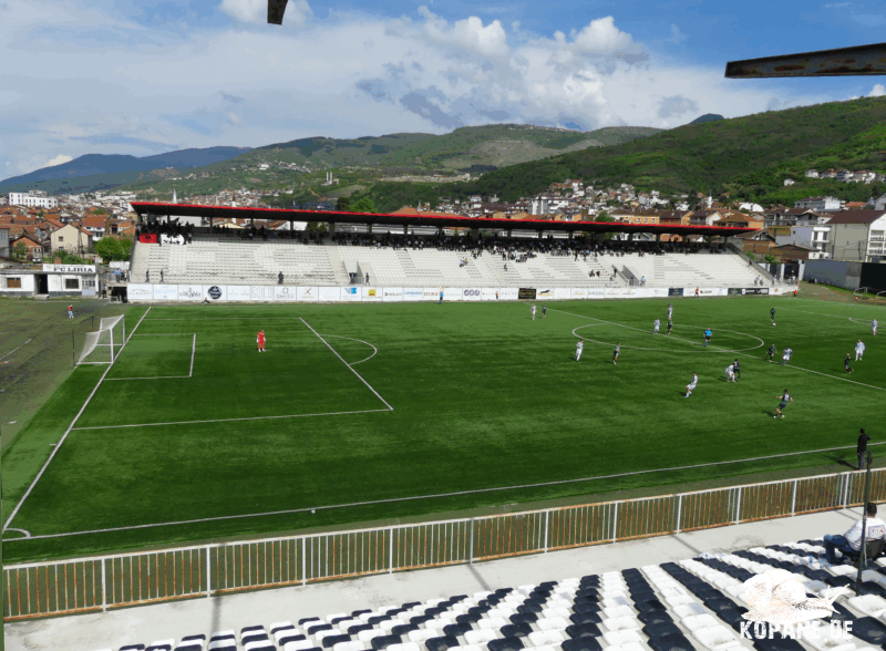 Kopane_de's tweet photo. Der Kulturbeauftragte war wieder unterwegs und besuchte den Balkan. Den Auftakt bildete das Spiel KF Liria Prizren – KF Trepça im Kosovo.

➡️ https://t.co/Oex6WX3gUb⬅️

#groundhopping #Fussball #football #Prizren #Trepca #Balkan #Kosovo https://t.co/vIaR4H7eQJ