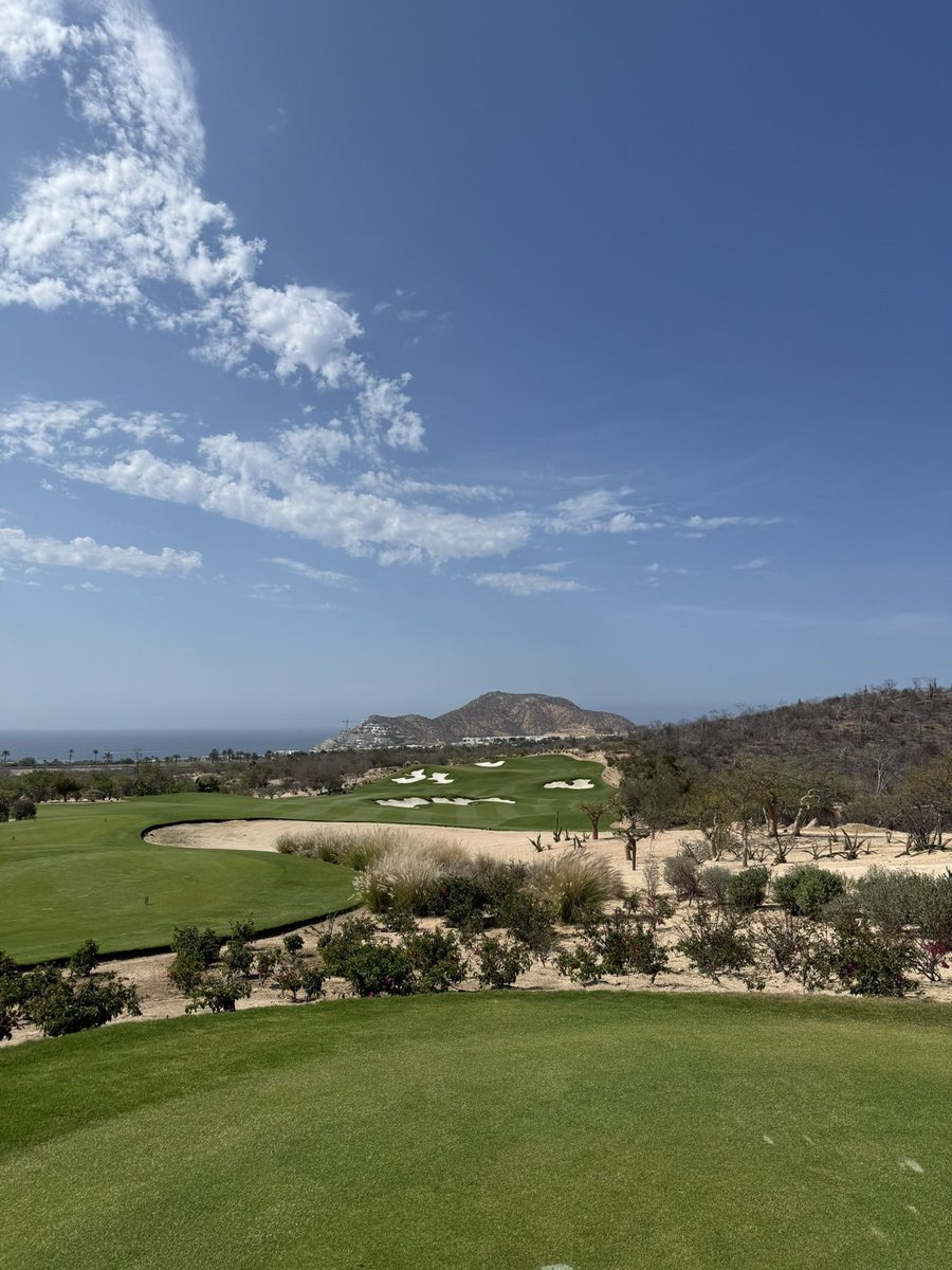 Fivesome_Golf's tweet photo. Chileno Bay Golf Club

Discovery Land Co knows what they’re doing. Can someone say #tequila ? https://t.co/8bRw0kLCuX