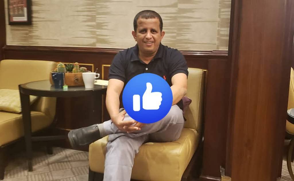 من هو الأكثر شعبية عند الجنوبيين ؟!

زيد بن يافع   إضغط  اعجاب ❤️.
<a href="/ziadbenyafai/">زيد بن يافع</a>
فتحي بن لزرق إضغط رتويت 🔁.
<a href="/fathibnlazrq/">فتحي بن لزرق</a>