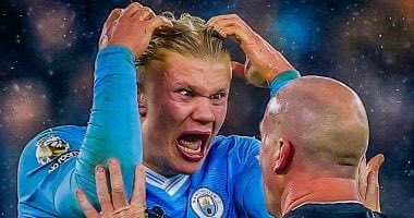 بجدارة وباستحقاق 

سيمون هوبر يفوز بلقب اقٌذِر حكم بالعالم