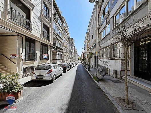 sahibinden.com/ilan/emlak-kon…