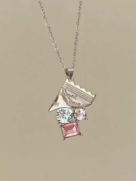 heart_jpg's tweet image. candy jewelry 🍬