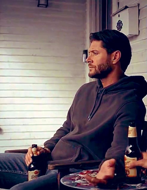 Hear me out

If Cas would have been the one to meet Dean in heaven, this porch scene would’ve been perfect to end on. Dean simply holding out his hand, Cas taking it and Dean just gently stroking his knuckles. No words needed. Cas would just know it’s Dean’s “I love you, too”