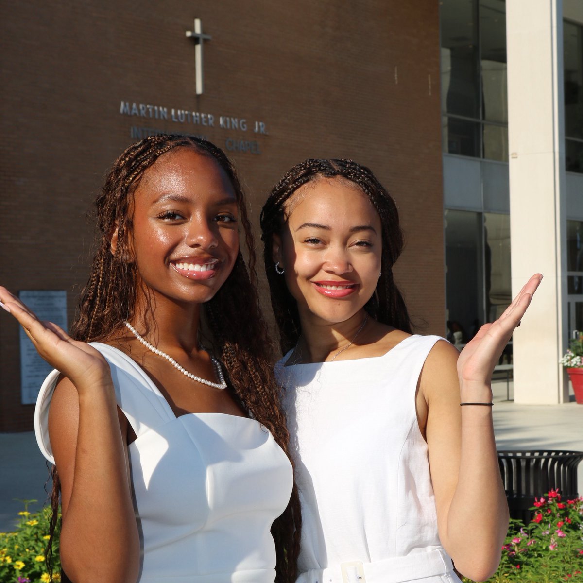 SpelmanCollege's tweet image. This morning, new Spelman and Morehouse students gathered for a powerful joint convocation—an annual tradition that honors the shared legacy, academic excellence, and deep-rooted connection between our two historic institutions. #SpelmanNSO #Spelman29