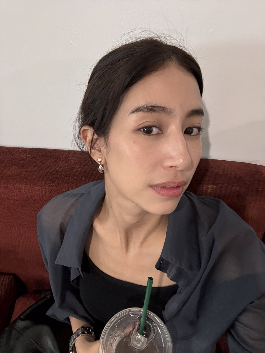 Miint_chalida's tweet photo. เปิดกล้องวันแรก ตถตา I AM WHAT I AM" #มิ้นต์ชาลิดา https://t.co/oHHYdZZJTZ