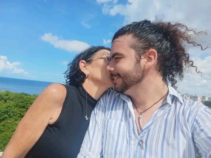 Victor M. Rodríguez tweet media