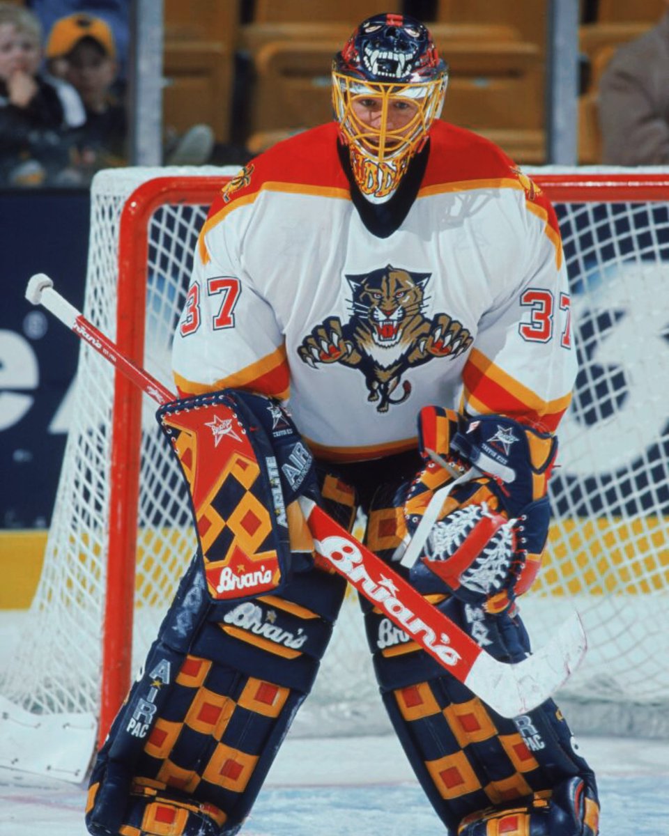 MissinCurfew's tweet photo. Trevor Kidd was an OG for nasty goaltender setups 🔥 https://t.co/zpWwz8h9gZ