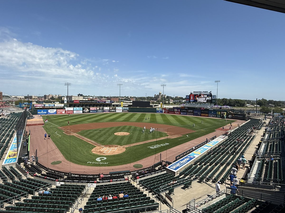 .<a href="/WooSox/">Worcester Red Sox</a> go for a series win against the Iowa Cubs on a beautiful Sunday in Des Moines. Jhostynxon Garcia makes his pro debut at 1B and Tyler Uberstine makes his 2nd start of the week for the WooSox. Join me and <a href="/cooperkboardman/">Cooper Boardman</a> for one more in the Midwest on <a href="/NashIcon989/">NashIcon98.9 WORC-FM</a>