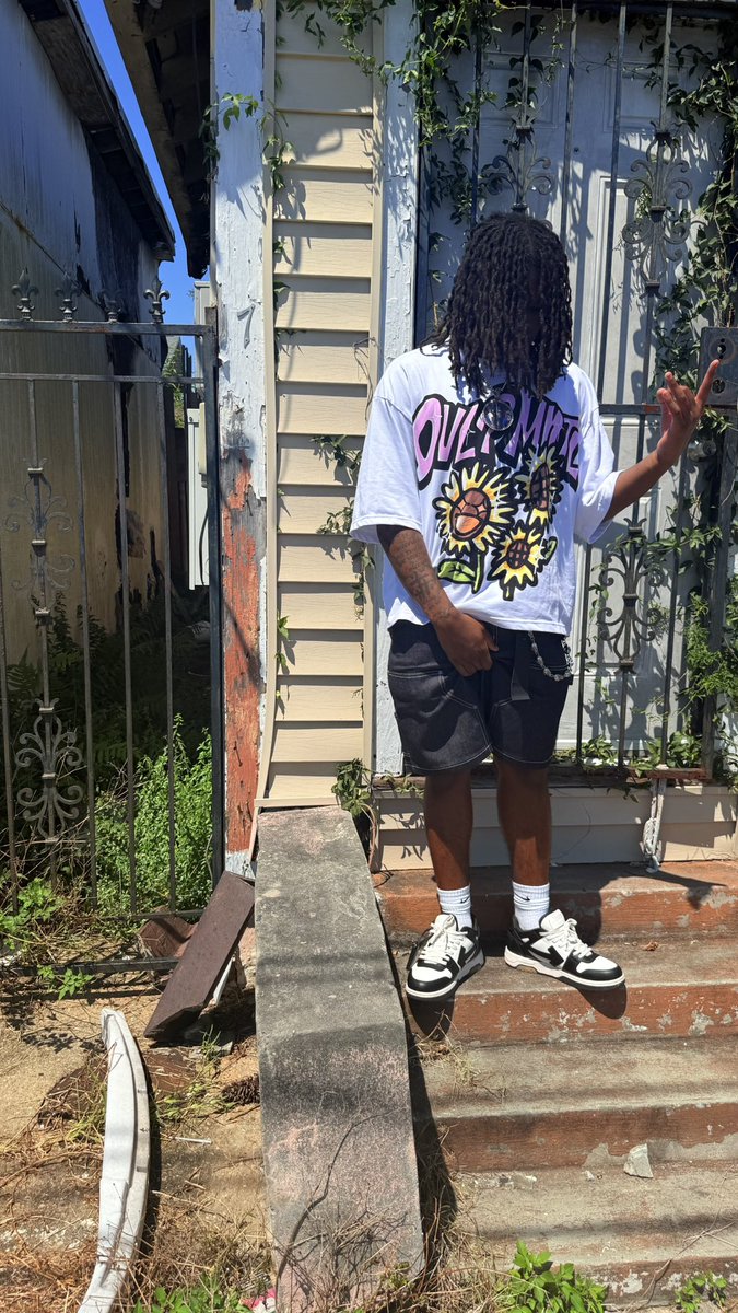 parkmadet's tweet photo. City Stylin’ #OGM #free1k #freenik https://t.co/2o4SGJoYLH