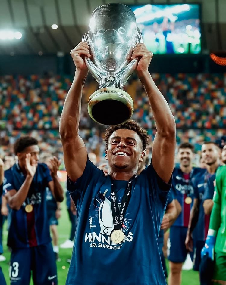 DOUÉ FR 🇫🇷 tweet media