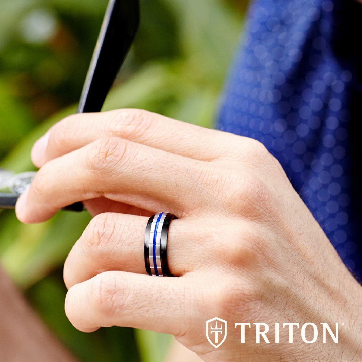 AltersGem's tweet image. A custom pop of color for the one destined to stand out. #Triton 

#CustomRing #TritonCustomRings #RingsForHim #RingsForHer #RingsForThem