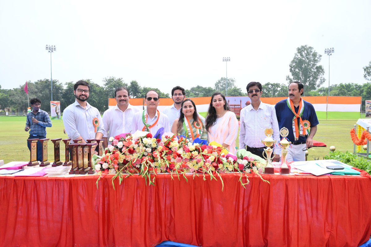 While we worked together to organize the Independence Day celebrations, we built more than just an event — we built bonds, shared laughter, and strengthened our spirit of camaraderie. Together, we celebrate. Together, we thrive 🇮🇳 #IndependenceDay #TeamSpirit #unityindiversity