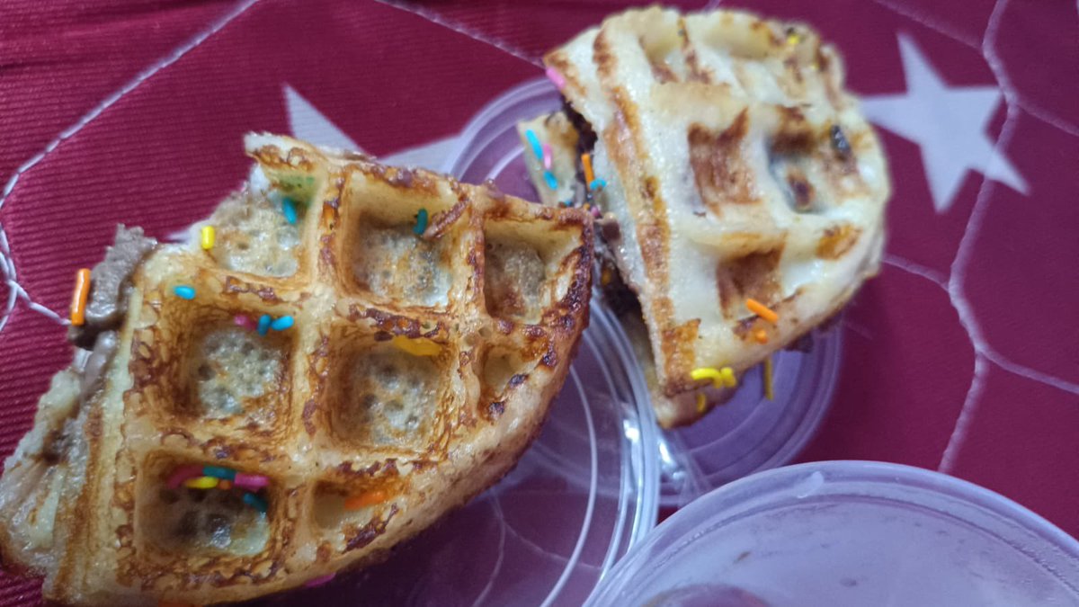 Aaxyxx's tweet photo. i order 2 waffles frm swiggy and got uncooked waffles and it was doughy and i rise a complaint and i talk with customer care and ask for a replacement and they said not possible, u can get compensation and sent email for it and i snt mail without any enquire they reject @Swiggy https://t.co/uOUHDfeJzq