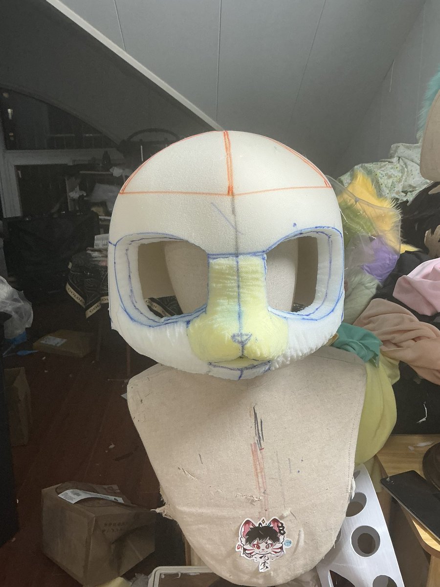 Dolomite2324's tweet photo. 制作海绵材质的兽装头骨
#fursuit #fursuitmaker https://t.co/qgEGbd4nRi
