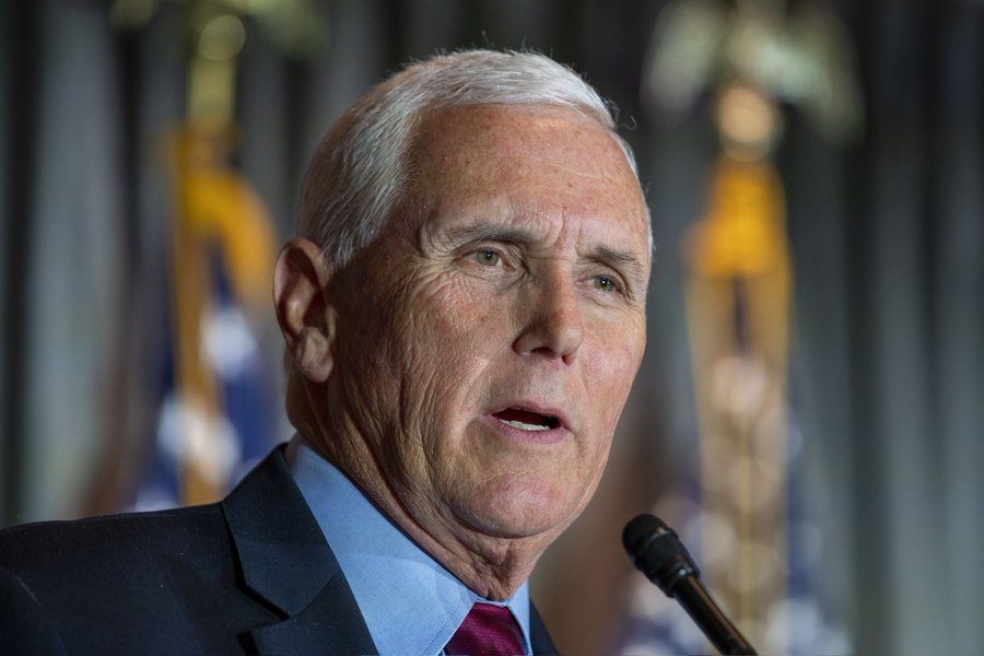 Former US Vice President Mike Pence calls on President Trump to sanction Russia.  

"Putin's not going to stop until he's stopped."

What do you think? 🇷🇺🇺🇸🇺🇦