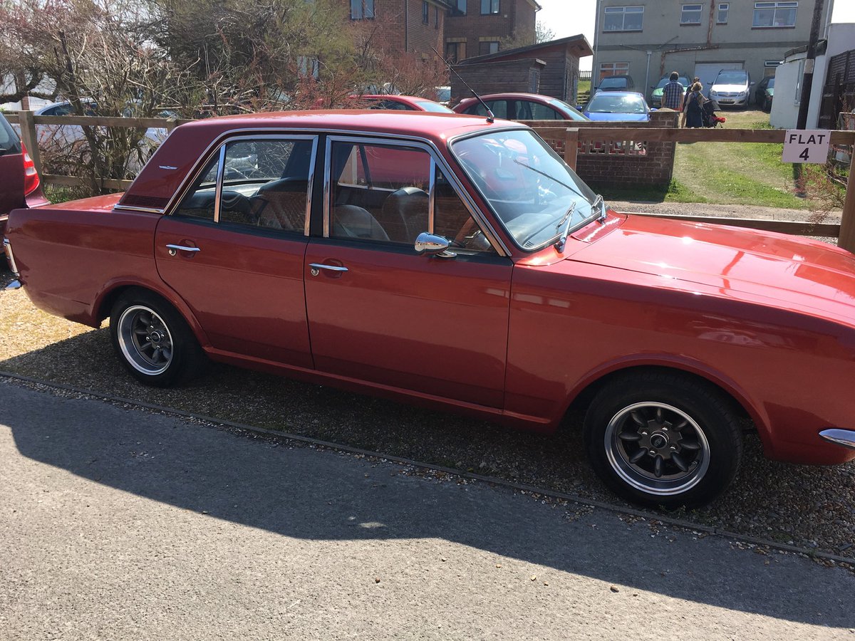 Debharg's tweet photo. @London_W4 Got one, although probably going to be selling it soon. Fantastic car though. https://t.co/JQlilnmWSQ