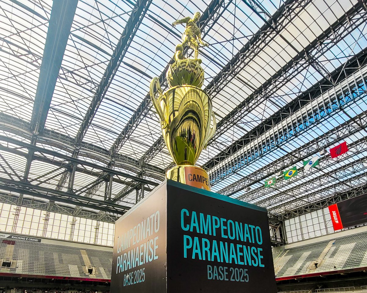 federacaopr's tweet photo. De 👀 nela! 🏆

Athletiba decide o #ParanaenseSub17 na Arena da Baixada!

AO VIVO e DE GRAÇA na FPF TV.

▶️ https://t.co/IjOxuypTrh

📷 FPF/Raphael Brauhardt. https://t.co/oWioJ8v2DB