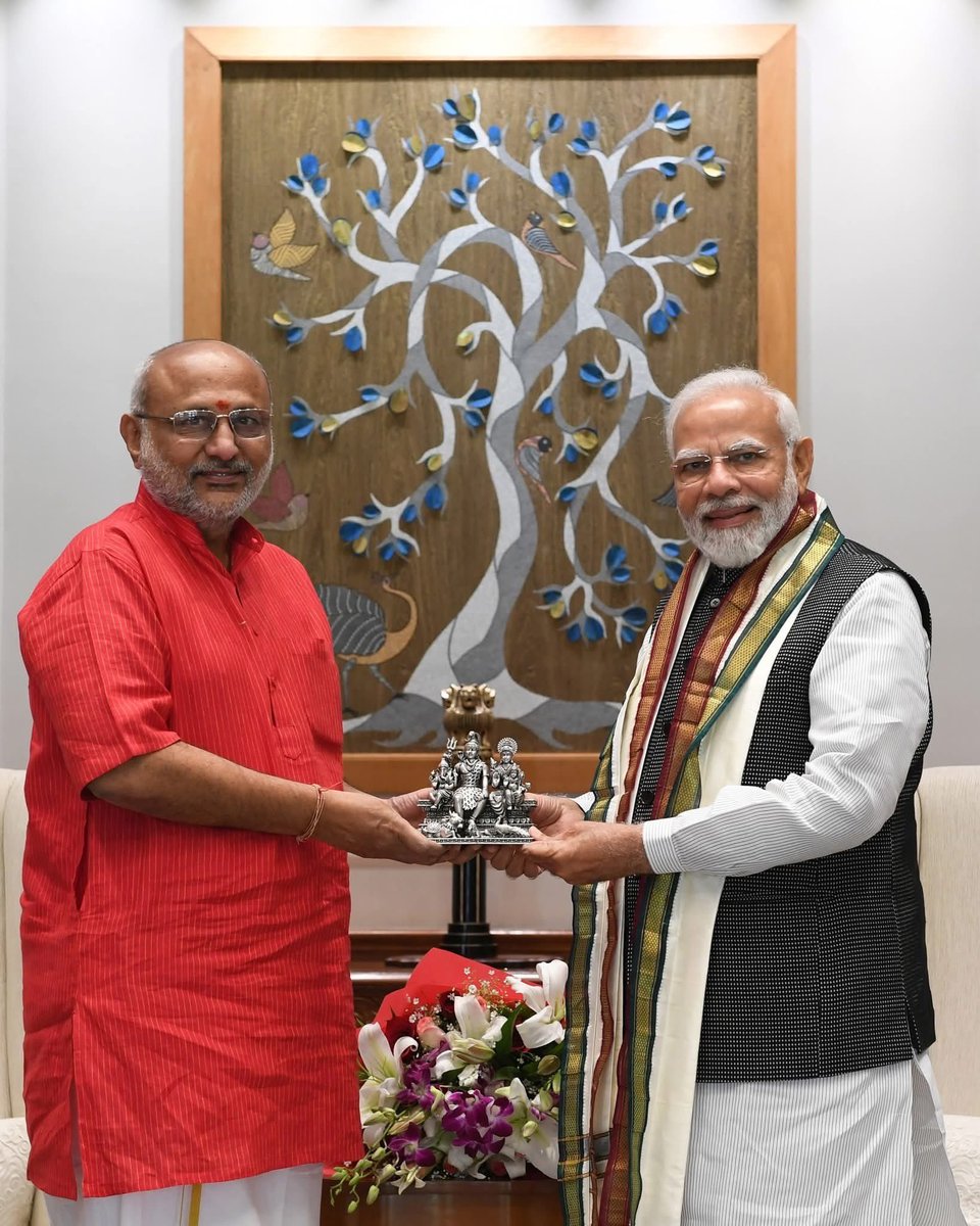 माननीय प्रधानमंत्री श्री नरेन्द्र मोदी जी, गृहमंत्री श्री अमित शाह जी एवं भाजपा राष्ट्रीय अध्यक्ष श्री जे. पी. नड्डा जी साथ ही एनडीए के  समस्त नेता  ओ  टीम को हार्दिक बधाई एवं साधुवाद कि आपने राष्ट्रहित में एक दूरदर्शी एवं अनुकरणीय निर्णय लेते हुए श्री सी. पी. राधाकृष्णन जी को