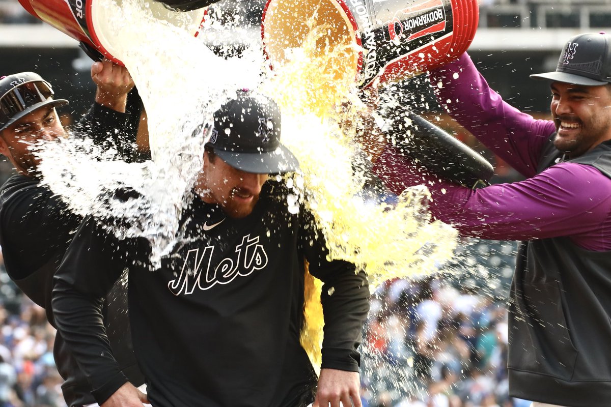 Chris Simon (@4chrissimon) on Twitter photo Nolan McLean made Citi Field his canvas last night — painting the corners, silencing the bats, and etching his name into the moment. A debut so dominant, even the Mets had to tip their caps… then dump the coolers. #lgm Nolan McLean made Citi Field his canvas last night — painting the corners, silencing the bats, and etching his name into the moment. A debut so dominant, even the Mets had to tip their caps… then dump the coolers. #lgm
