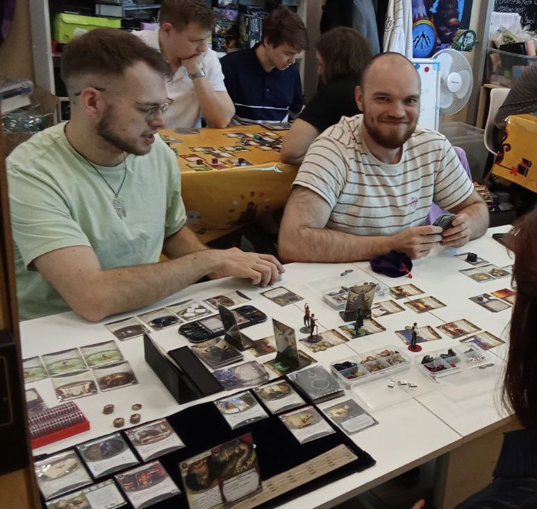 hellishsup's tweet image. Попиздили сегодня с @try11timestocum  культистов на эпик режиме Карточного Ужаса Аркхэма